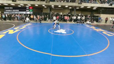 113 lbs Champ. Round 2 - Everett Sievers, Lincoln-Way (East) vs Diego Rea, Gurnee (Warren)