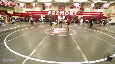 126 lbs Champ. Round 1 - Jaden Davis, Christopher vs Isaiah Salvatier, Los Banos