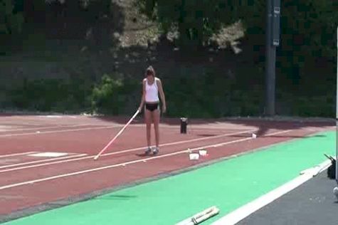 G Pole Vault Tarah Carlton 1