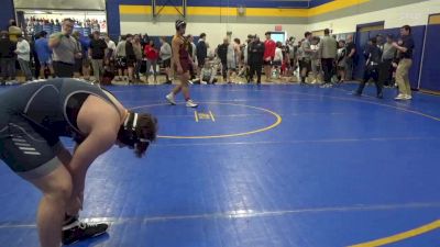 215 lbs R-32 - Kai Calcutt, Loyola Academy-IL vs Robert Martin, Penns Valley