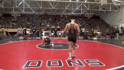 184 lbs Quarterfinal - Roman Loya, Mt. Sac vs Juan Pablo, Lemoore College