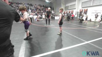 45 lbs Consi Of 8 #2 - Kane Coombes, Wyandotte Youth Wrestling vs Gunner Gordineer, Buck Pride Wrestling