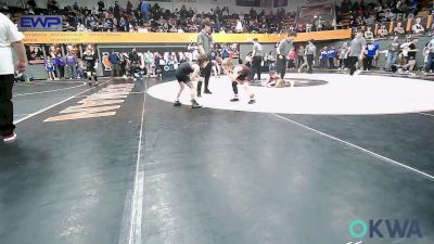61 lbs Consi Of 4 - Dwaine Goldsberry, Weatherford Youth Wrestling vs Case Waggoner, Madill Takedown