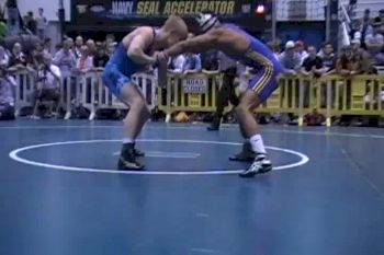 SR 135lbs Semi - Ian Paddock NY vs. Kendric Maple Ks