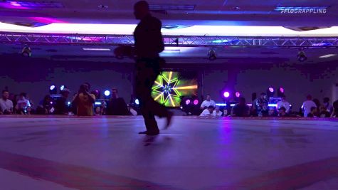 Thomas De Guzman vs Ahmed Ghoneim 2025 Fight to Win 290