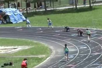moco b girls 4x100 I