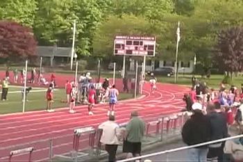 B 4x400