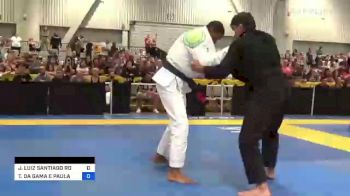 JORGE LUIZ SANTIAGO RODRIGUES vs TARSIS DA GAMA E PAULA NETO 2022 World Master IBJJF Jiu-Jitsu Championship