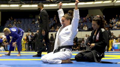 Luiza Monteiro Submits Her Way Into The Lightweight Final