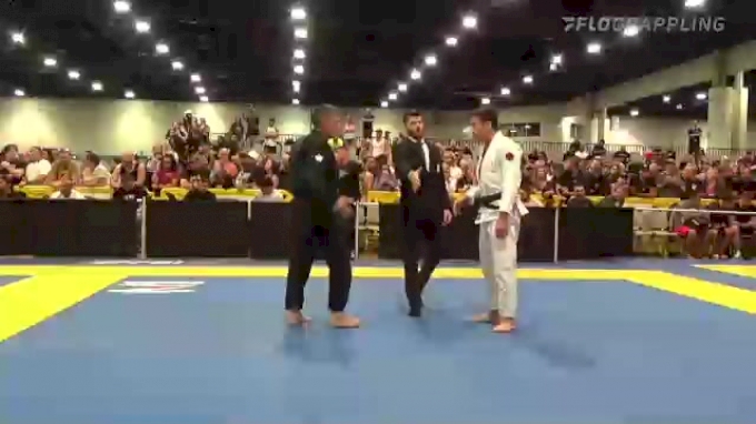 CARLOS BELTRAN vs KHIEM TRAN 2022 World Master IBJJF Jiu-Jitsu