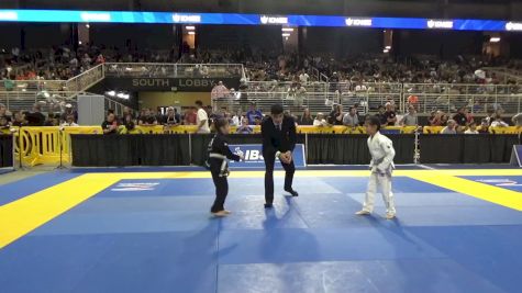 Scarlett Monroe Nguyen vs Alessandra Garcia Brown 2025 Pan Kids Jiu-Jitsu IBJJF Championship
