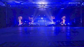 Liam Jones vs Alessio Farrell Fight to Win 211