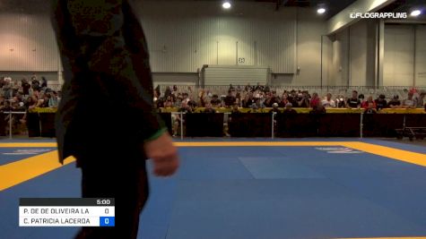 PATRÍCIA DE DE OLIVEIRA LAGE vs CLAUDIA PATRICIA LACERDA 2019 World Master IBJJF Jiu-Jitsu Championship