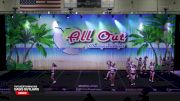 Top Cheer Training Hub - Oasis Outlaws [2025 Senior Day 1] 2025 Splash Bash