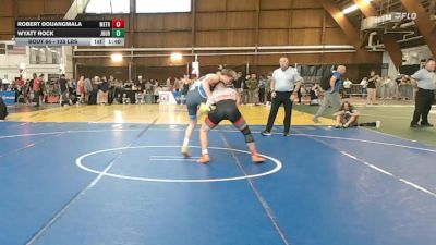 135 lbs Round Of 32 - Robert Douangmala, Metrowest United vs Wyatt Rock, Journeymen/duanesburg