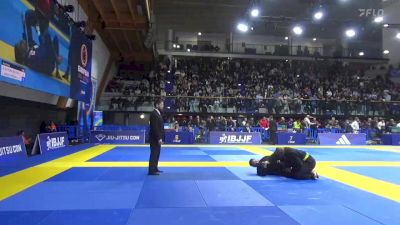 BOTRALAHY DOMINIQUE ANTOINE vs RAPHAEL B. CARNEIRO FISCHETTI 2023 European Jiu-Jitsu IBJJF Championship