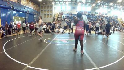 215 lbs Cons. Semi - Freedom McDaniel, Braden River High School vs Grant Silverfield, LHP