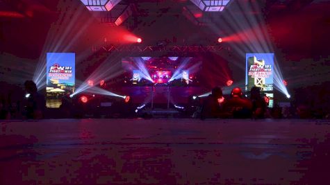 Lynn Le vs Crystal Robertson  Fight To Win 181