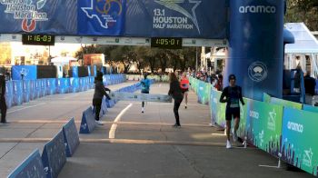 Finish Line: Vicoty Chepngeno (KEN) 1:05:03!