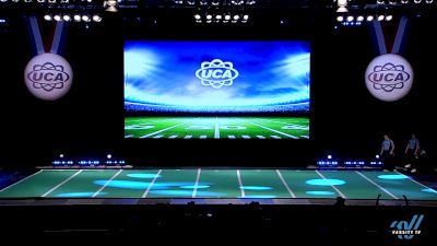Tahoma High School [2019 Game Day - Super Varsity Semis] 2019 UCA National High School Cheerleading Championship