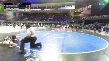 132 lbs Champ. Round 1 - Richard Mujagic, Bella Vista vs Lucas Van Velzer, Oak Ridge