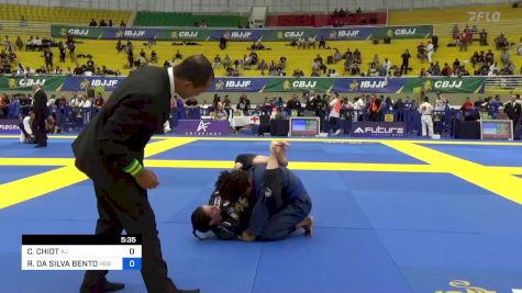 CLICIANE CHIOT vs RUANNIELE DA SILVA BENTO 2023 Brasileiro Jiu-Jitsu IBJJF