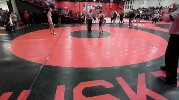 120 lbs Quarterfinal - Dom Munaretto, St. Charles (EAST) vs Kristian DeClercq, Rockton (HONONEGAH)