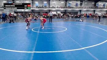 Elite 133 lbs Cons. Semi - Rocco Futia, Cortland State vs Teague Holzer, Wisconsin-La Crosse