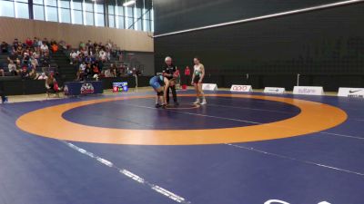 55kg Quarterfinal - Abby Wolff, Saskatoon Wrestling Club vs Madisyn Grof, Coast RTC