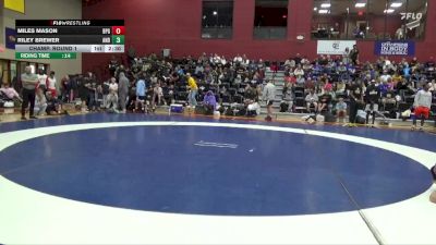 165 lbs Champ. Round 1 - Miles Mason, Unattached vs Riley Brewer, Andrew College