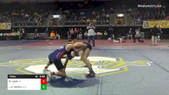133 lbs Prelims - Robert Leek, Liberty University vs James Yarbro, Schreiner University