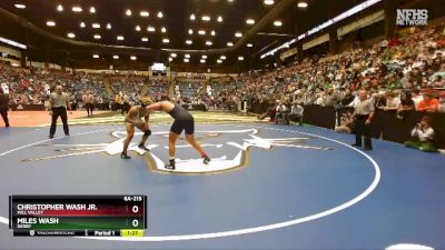 6A-215 lbs Quarterfinal - Miles Wash, Derby vs Christopher Wash Jr., Mill Valley