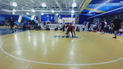 285 lbs Cons. Round 2 - Robert Usher, Harmony vs Jakari Johnson, Lake Gibson High School