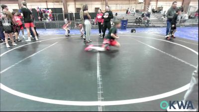 43-46 lbs Quarterfinal - Callyn Patrick, Marlow Outlaws vs Iris Morgan, Madill Takedown