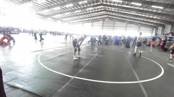 132 lbs Round Of 16 - Adrian Moore, Marana WC vs Isiah Estrada, Independent