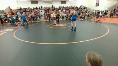 131-135 lbs Round 3 - Pheonix Williams, Laurel Middle School vs Dylan Gammel, Sheridan Junior High School