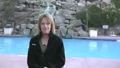 Deena Kastor in AZ talking about her running and the marathon