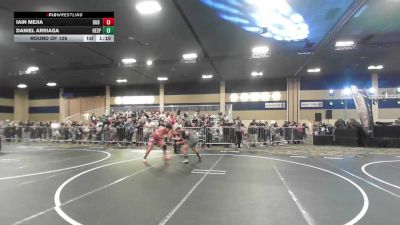 165 lbs Round Of 128 - Iain Mejia, DUB Wrestling vs Daniel Arriaga, Hesperia High School