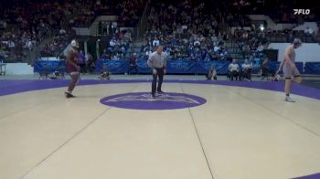 174 lbs Champ. Round 2 - Aiden Schenck, Schreiner vs Nolan Howell, Cornell College