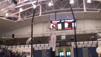 William & Mary (Jonathan Prohov)