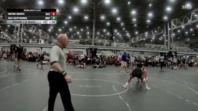 132 lbs Round 1 (8 Team) - Devin Smith, Team 302 Gold vs Gio Guttierez, EsteBuilt Patriots