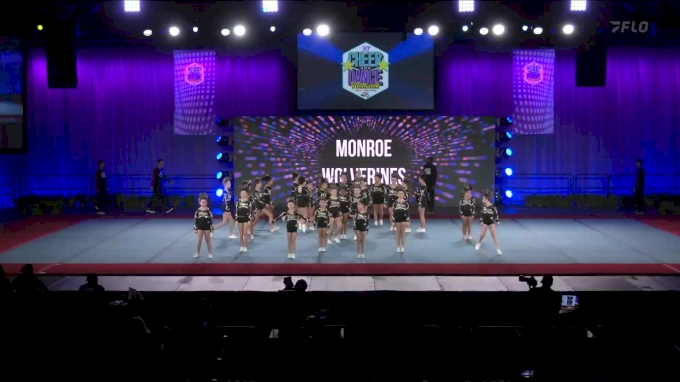 Monroe Wolverines [2022 Jr. Peewee Show Cheer 2] 2022 Pop Warner ...