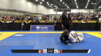 Andrea Verdemare vs TOM YAG 2025 World Master IBJJF Jiu-Jitsu Championship