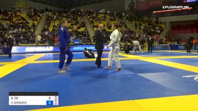 BEATRIZ DE OLIVEIRA MESQUITA vs VENLA ORVOKKI LUUKKONEN 2019 World Jiu-Jitsu IBJJF Championship