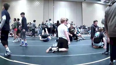 138 lbs Round Of 128 - Elliot Wullbrandt, Clackamas WC vs Brody Carson, Silverback WC