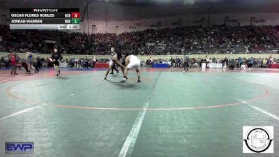 200 lbs Round Of 64 - Israel Moore, Central Middle School vs Sabre Jackson, Coweta