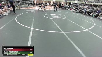 127 lbs Round 1 (4 Team) - Isaac Rodriguez, Jackson County Central vs Tyler Reed, Apple Valley