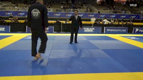 Alexandre A. Yamauchi vs Paulo R. De Castro 2026 Pan Jiu Jitsu IBJJF Championship