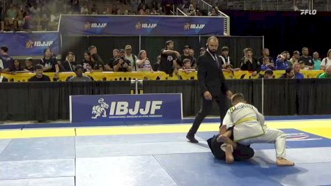 Gabriel Rubeo Boisvert vs Sean Taeyang Kim 2026 Pan Kids Jiu-Jitsu IBJJF Championship