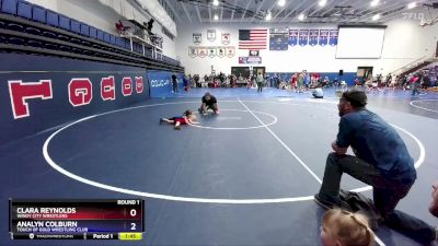 31-33 lbs Round 1 - Clara Reynolds, Windy City Wrestlers vs AnaLyn Colburn, Touch Of Gold Wrestling Club